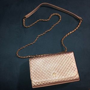 Light pink metallic Tory Burch purse💕